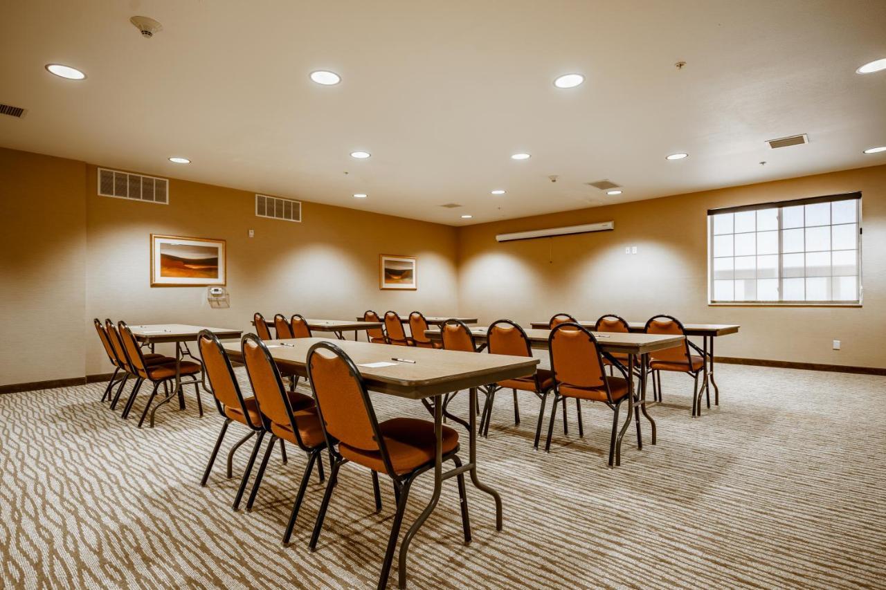 Cobblestone Suites - Ripon Εξωτερικό φωτογραφία